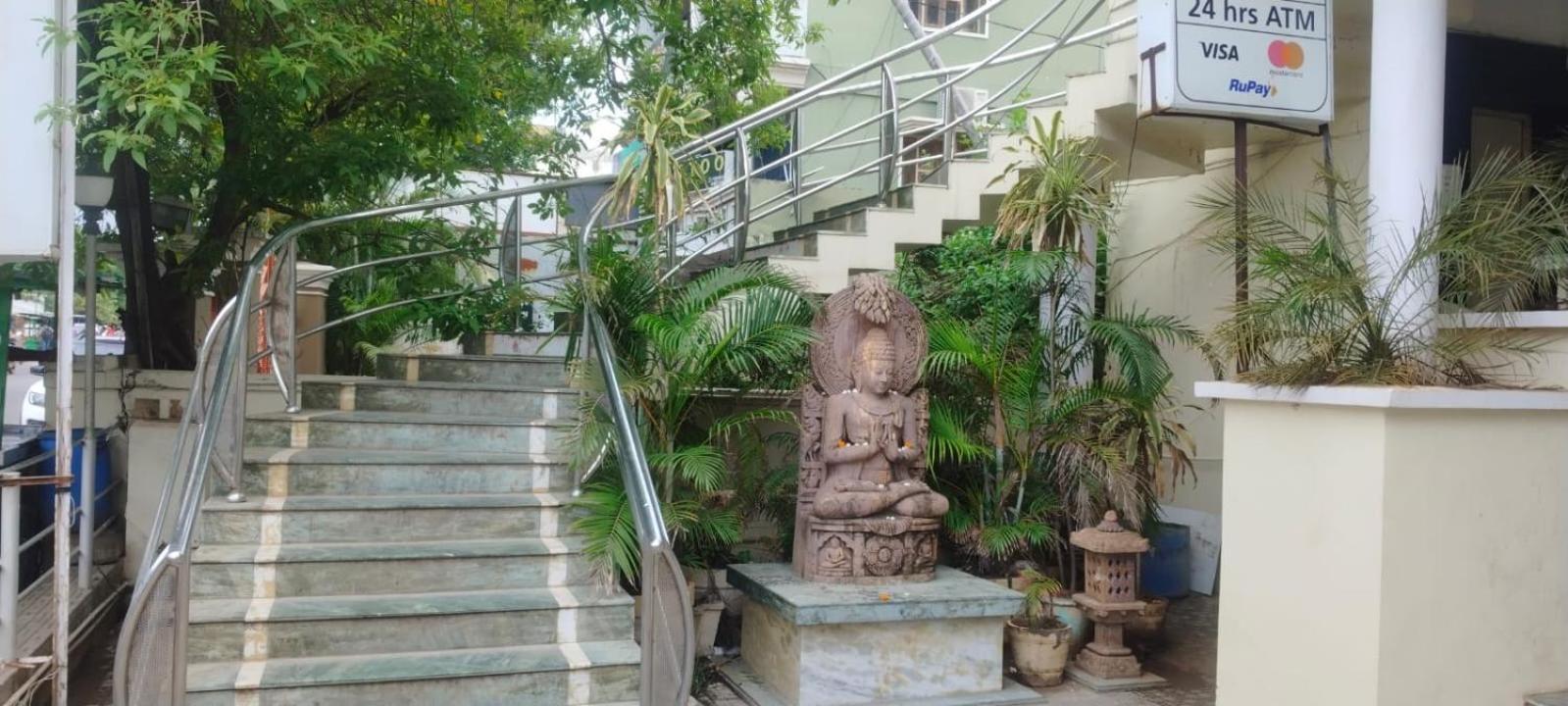 Brahmapur Hotel City Palace מראה חיצוני תמונה
