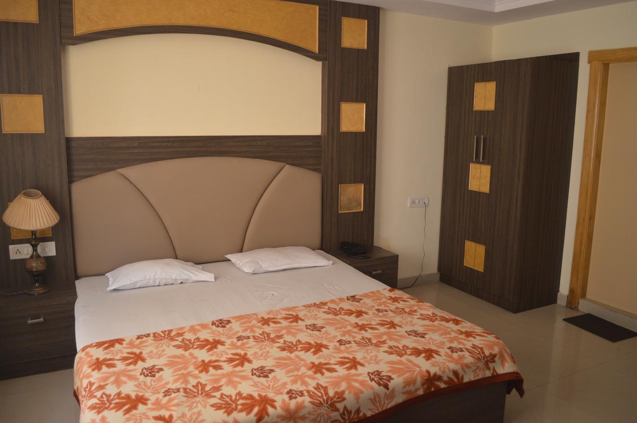 Brahmapur Hotel City Palace חדר תמונה
