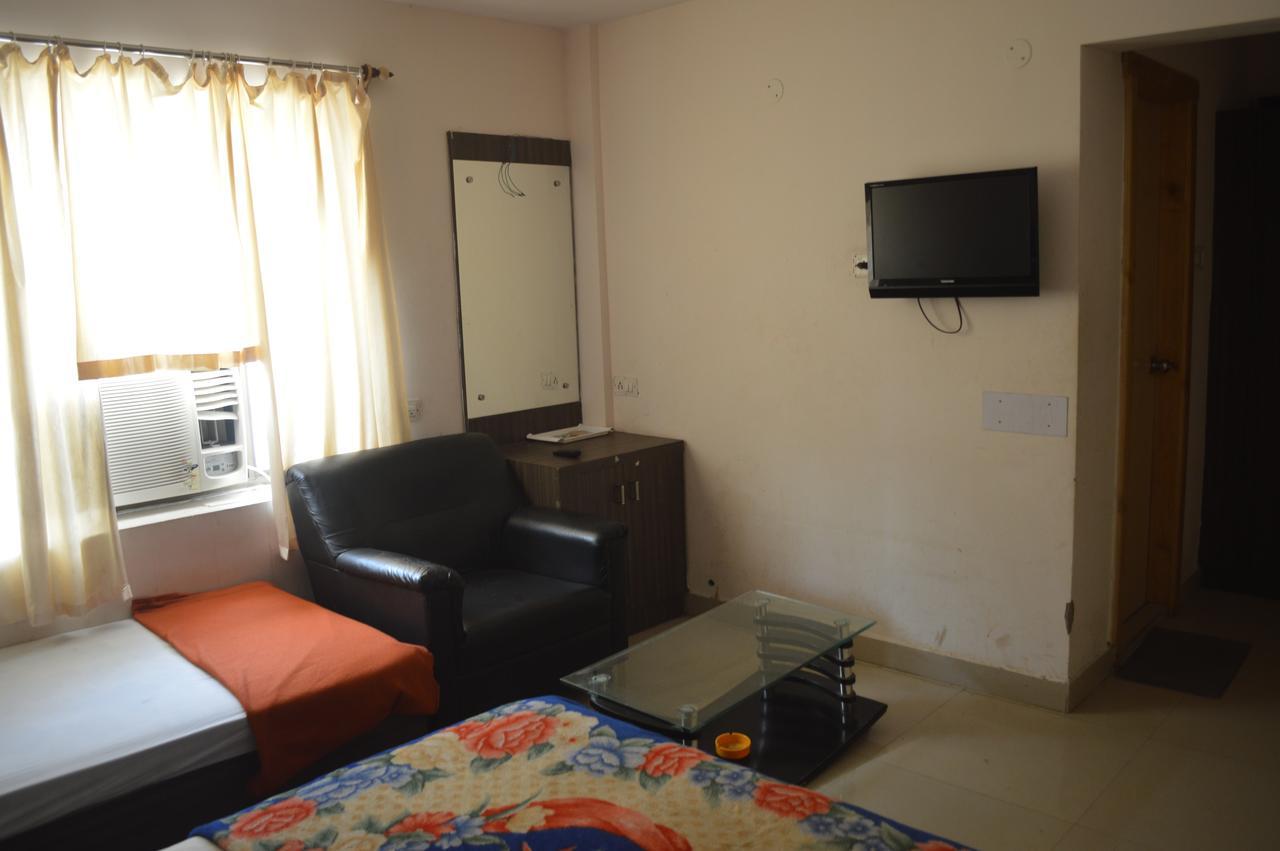Brahmapur Hotel City Palace מראה חיצוני תמונה